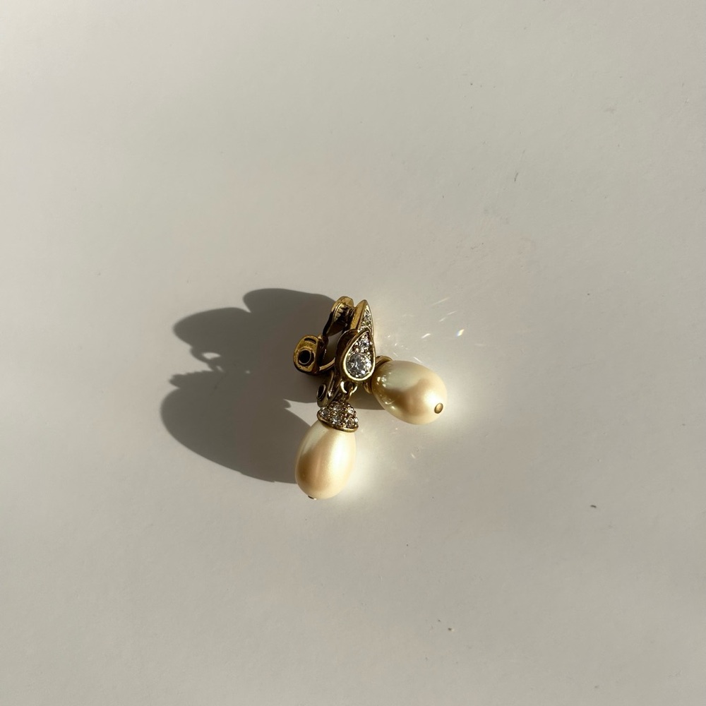 Gold and Cream Pearl Dangle Earrings